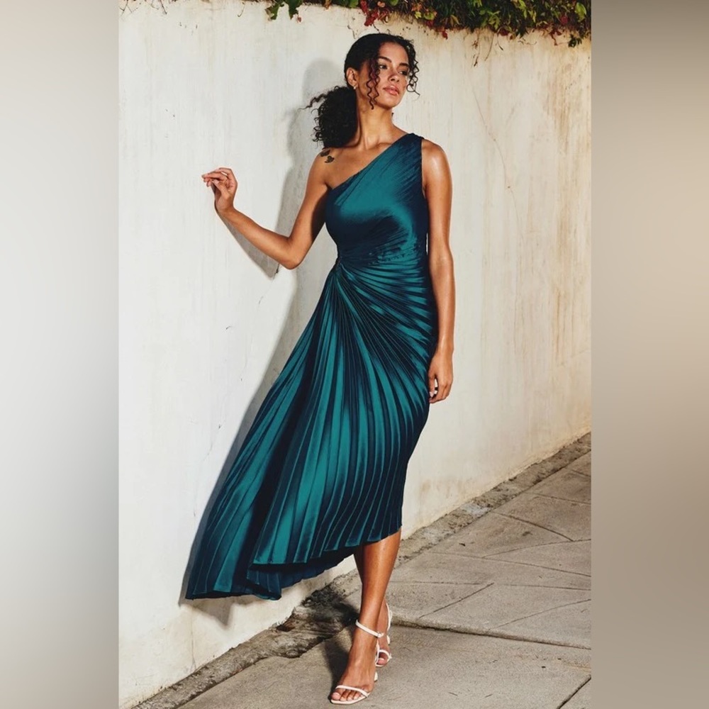 Asymmetrical Pleated Maxi Dress
